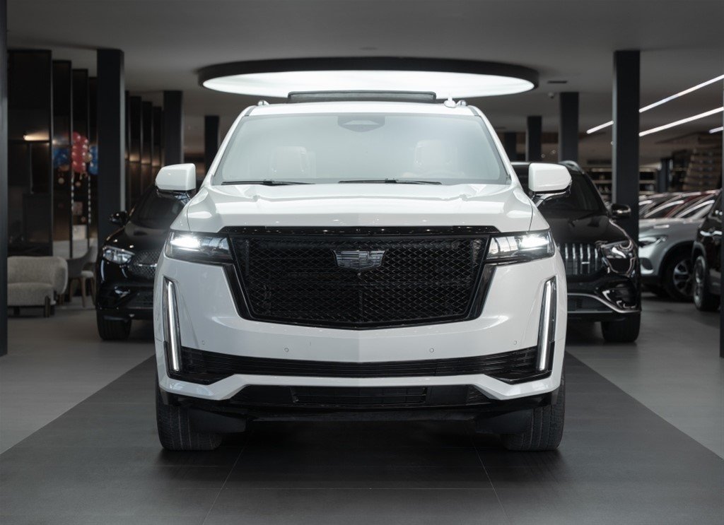 Cadillac Escalade Luxury Short — foto 12