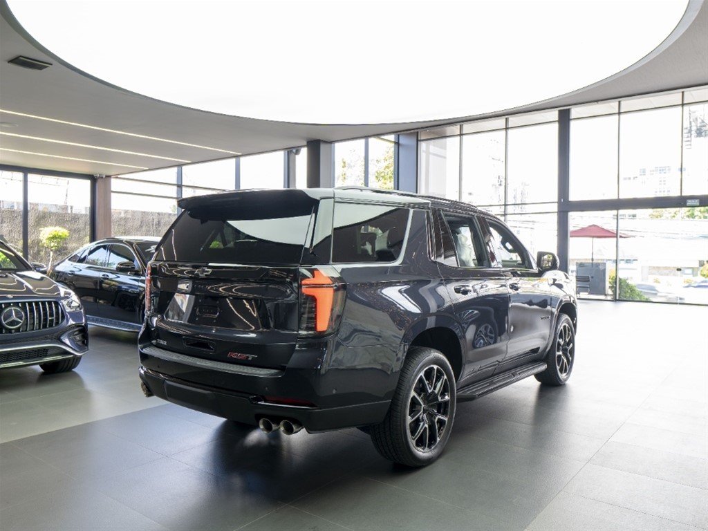 Chevrolet Tahoe RST — foto 5