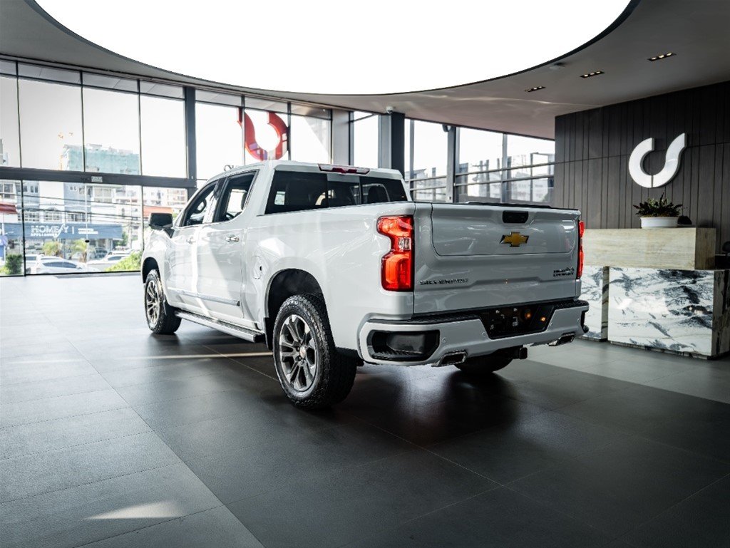 Chevrolet Silverado High Country Duramax — foto 6