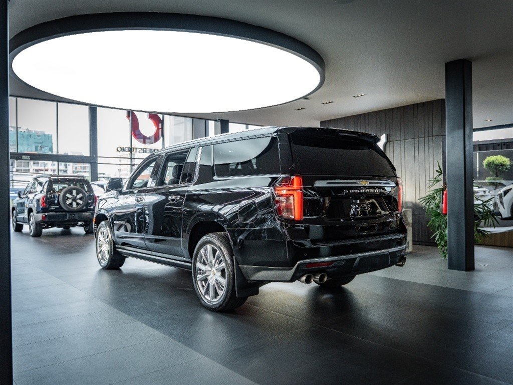 Chevrolet Suburban Highcountry — foto 6