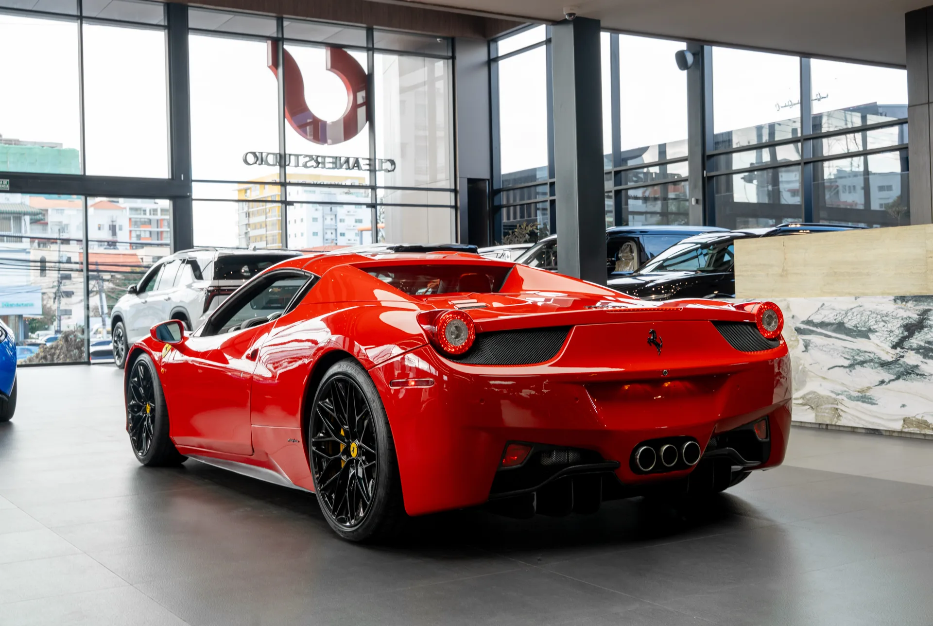 Ferrari 458 Spider Scuderia 2013