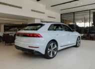Audi Q8 2025