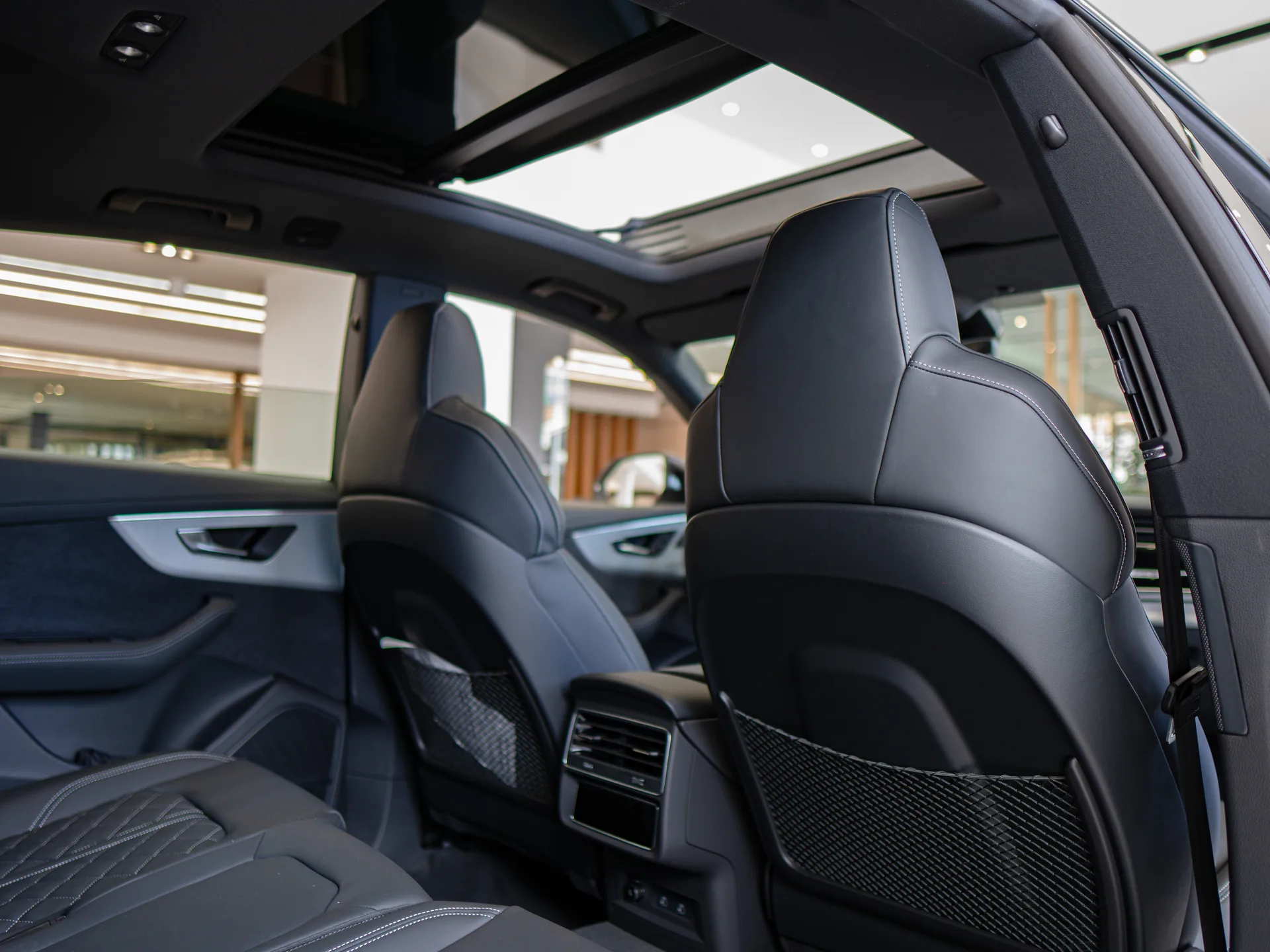 Audi Q8 2025