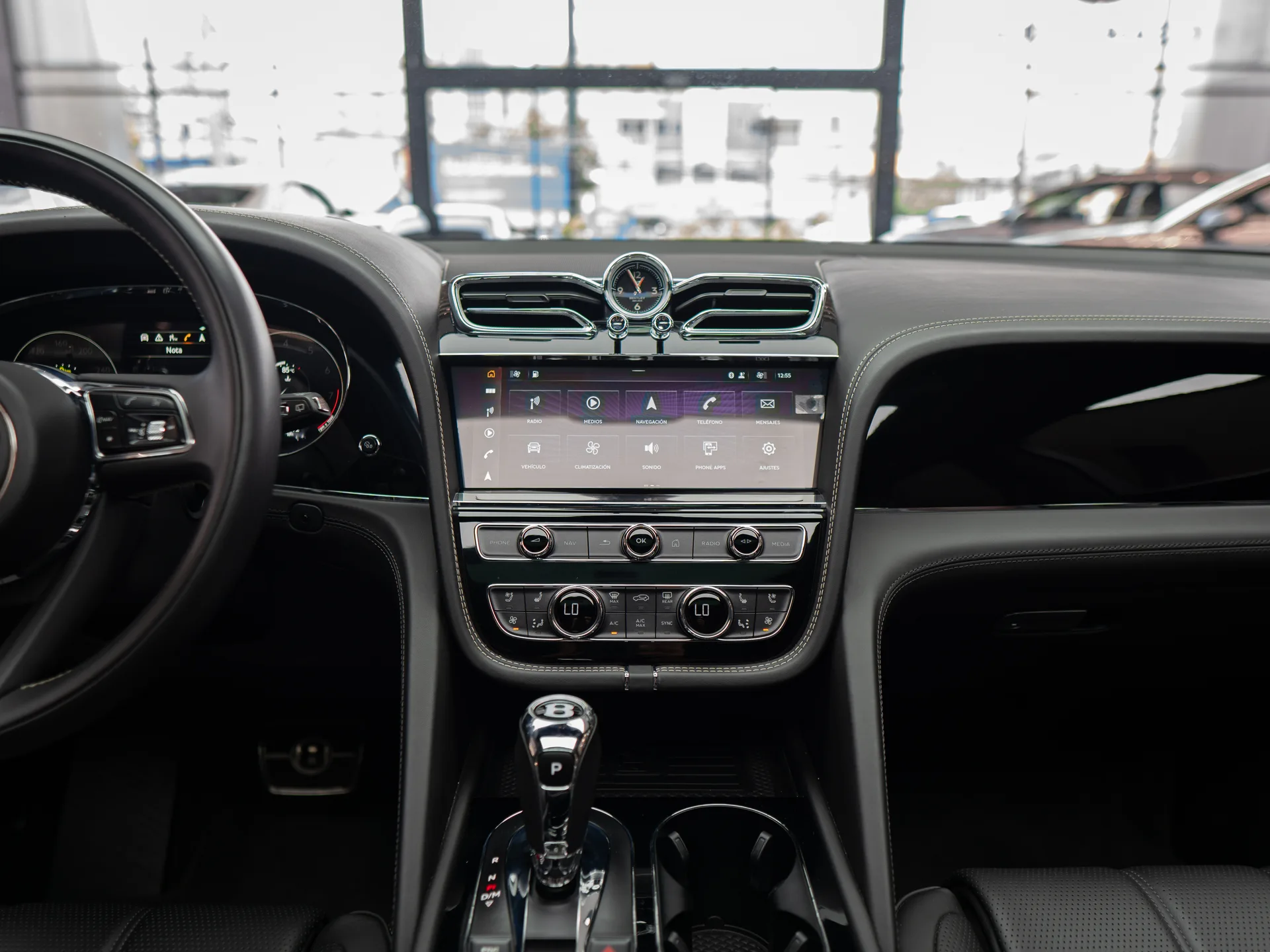 Bentley Bentayga 2021