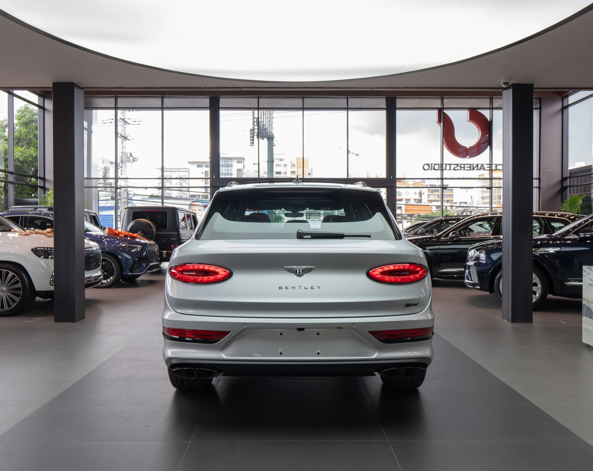 Bentley Bentayga 2024
