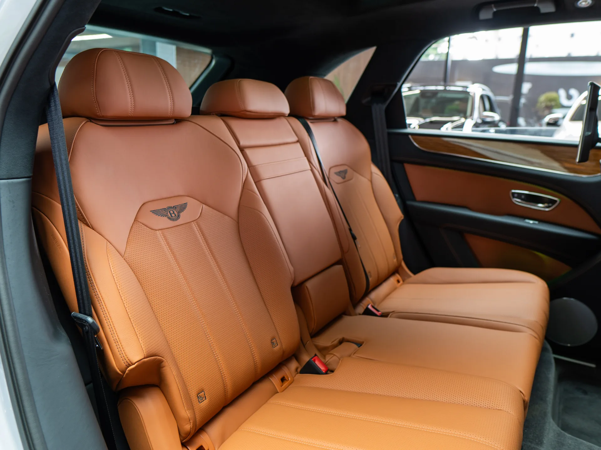 Bentley Bentayga 2024