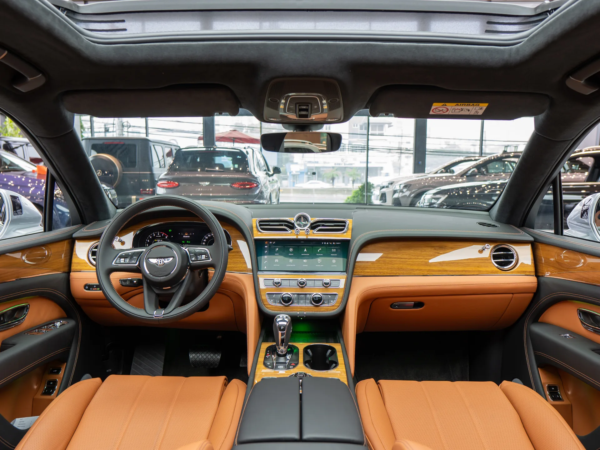 Bentley Bentayga 2024