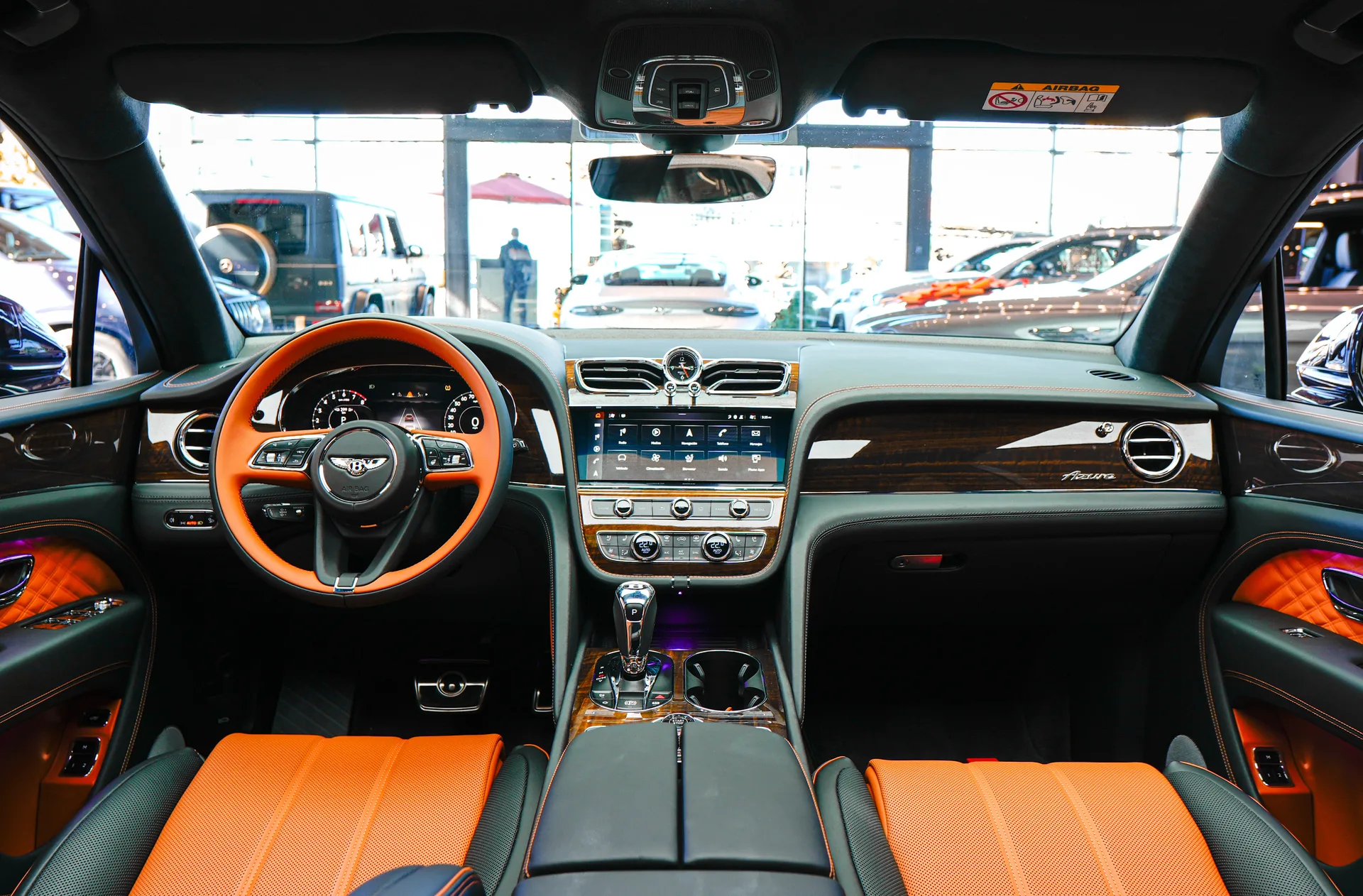 Bentley Bentayga 2025
