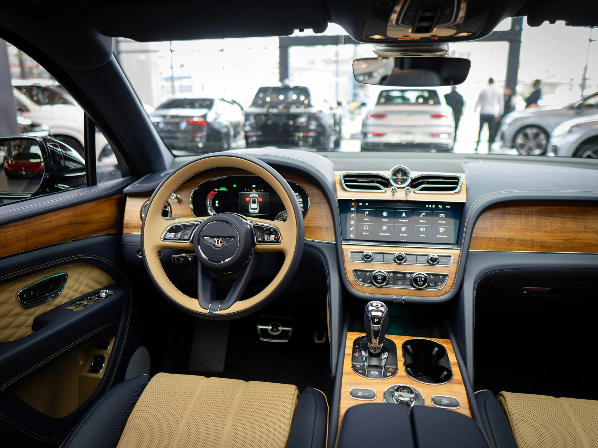 Bentley Bentayga 2025