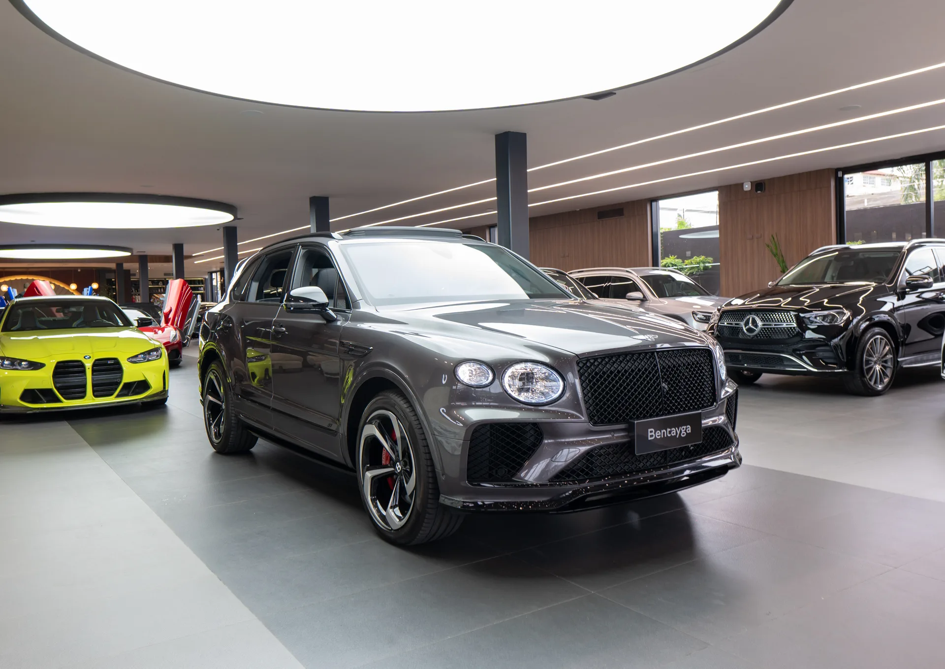 Bentley Bentayga 2023