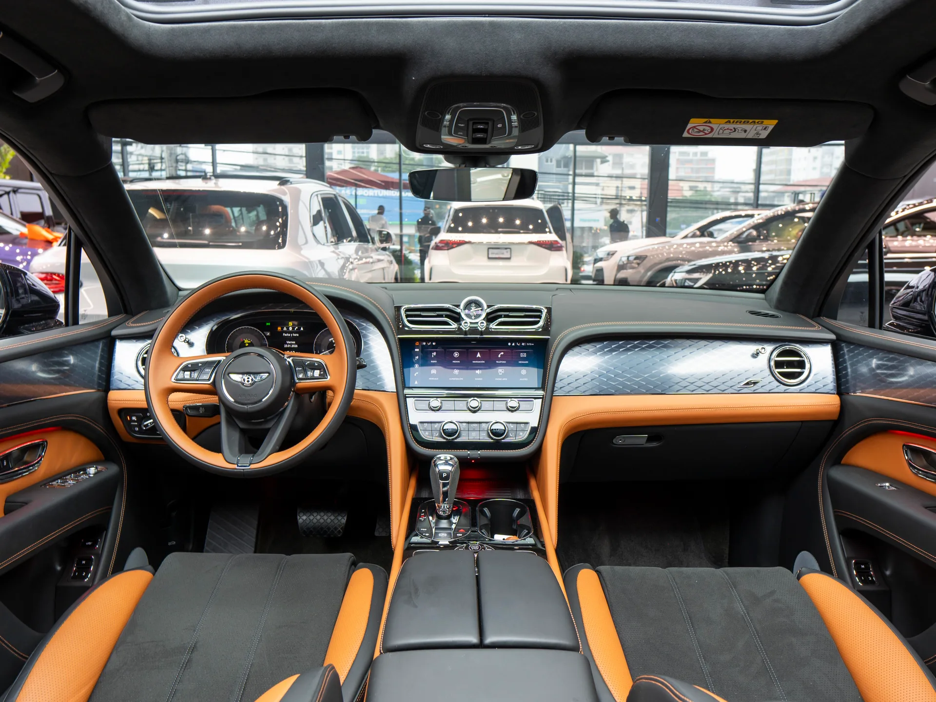 Bentley Bentayga 2023