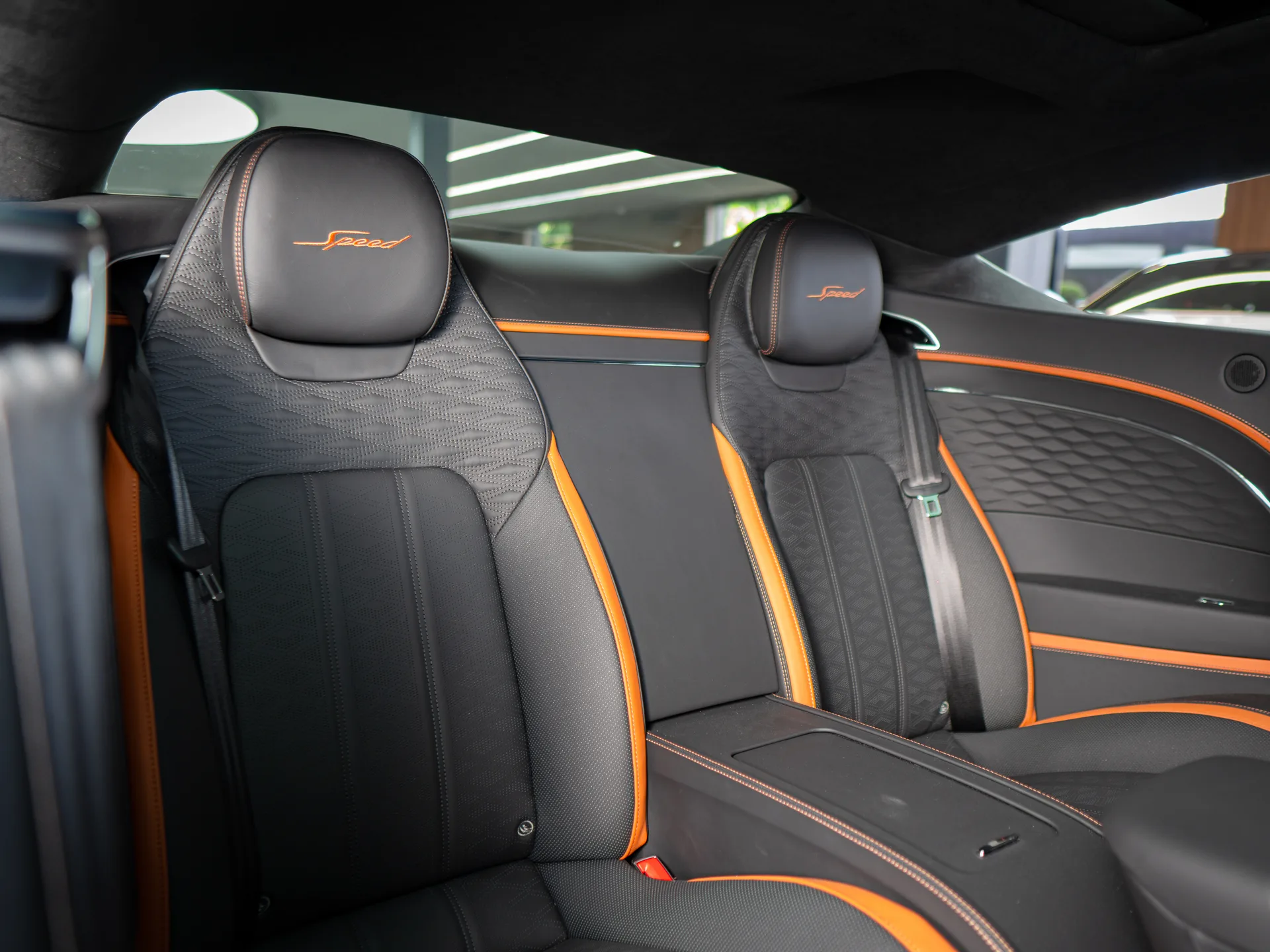 Bentley Continental 2025