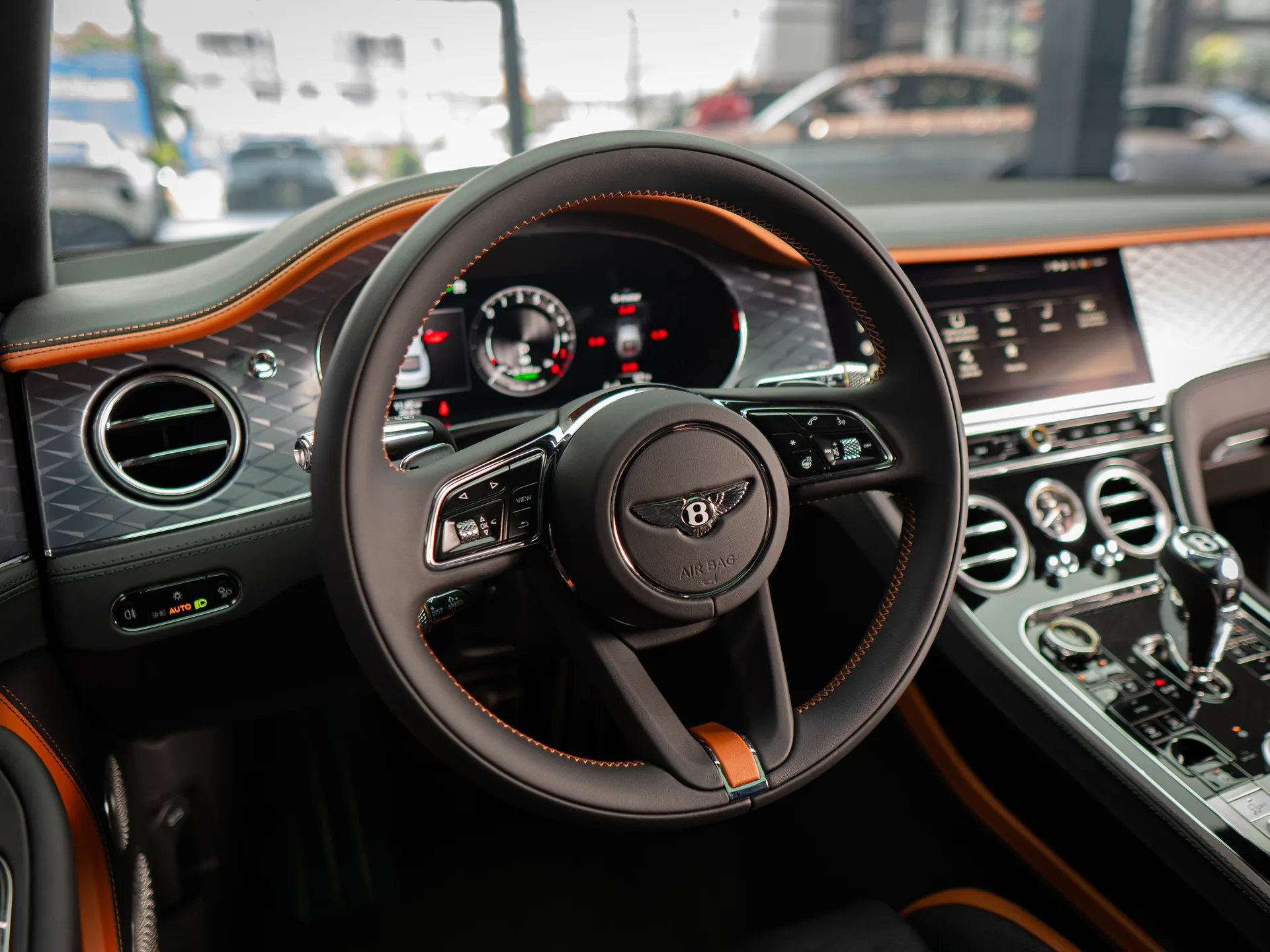 Bentley Continental 2025