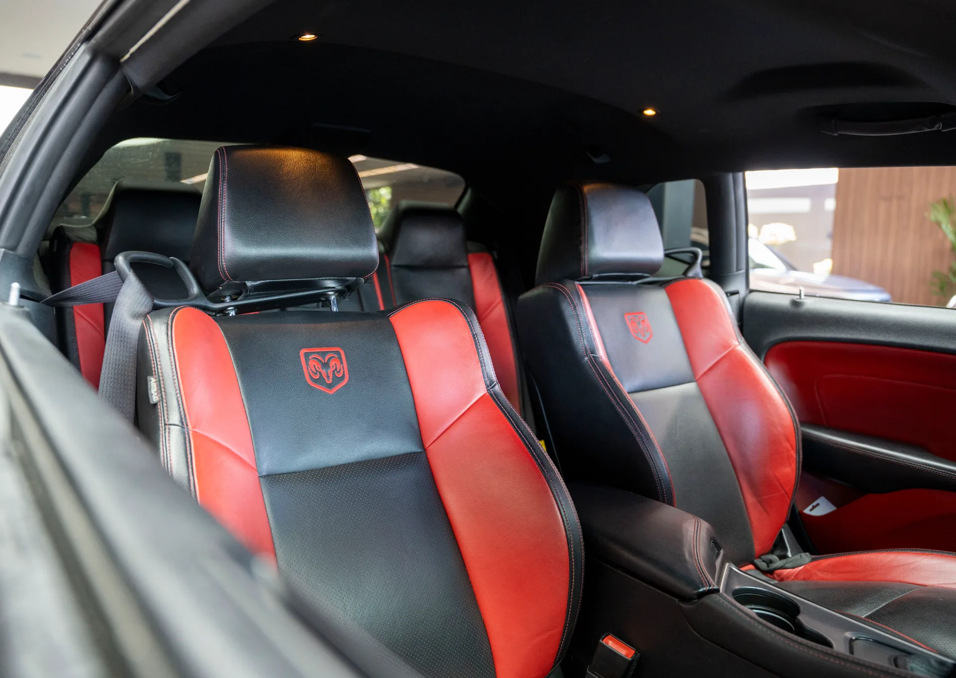 Dodge Challenger 2015