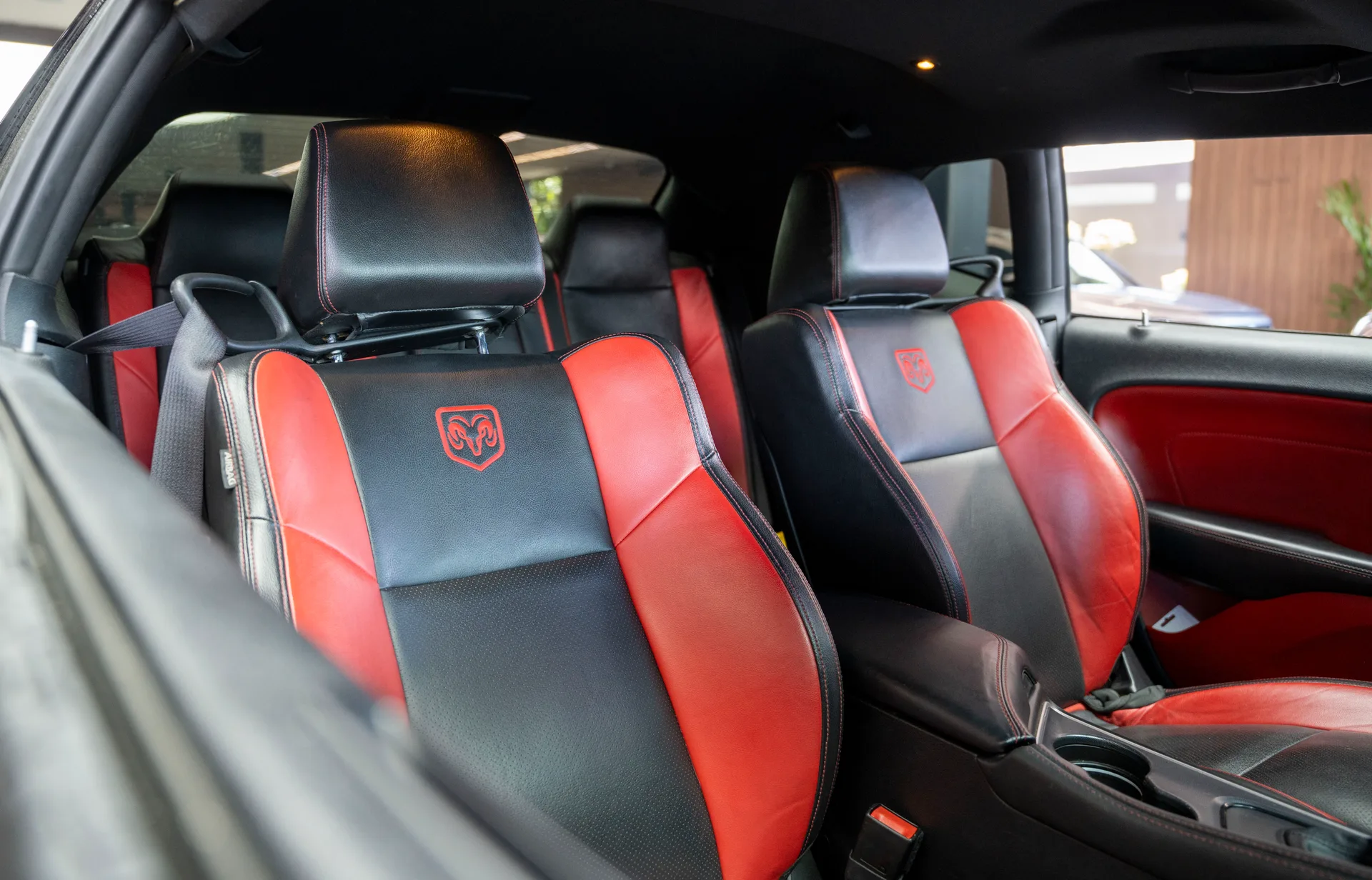 Dodge Challenger 2015