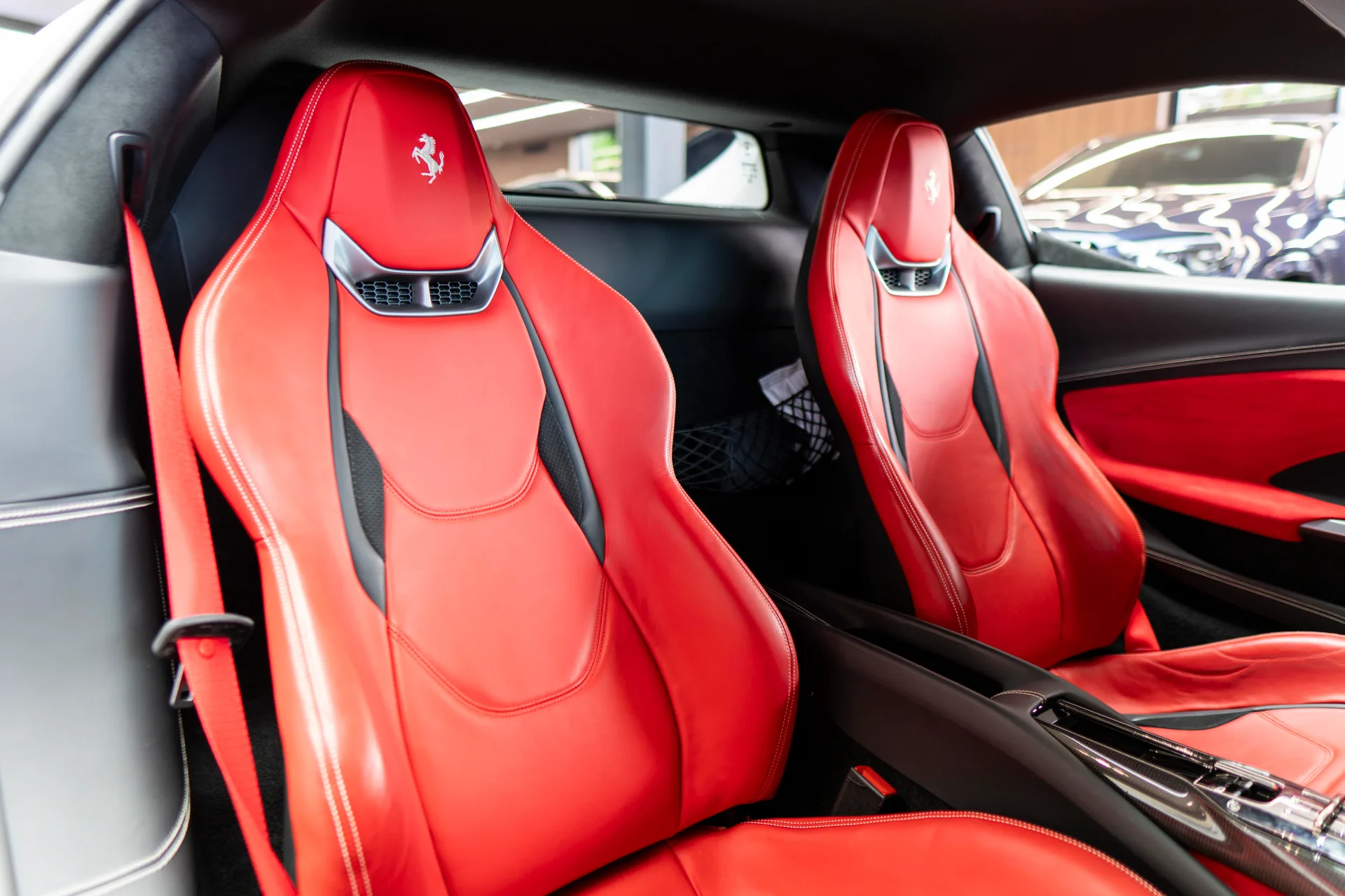 Ferrari 296 GTB 2024
