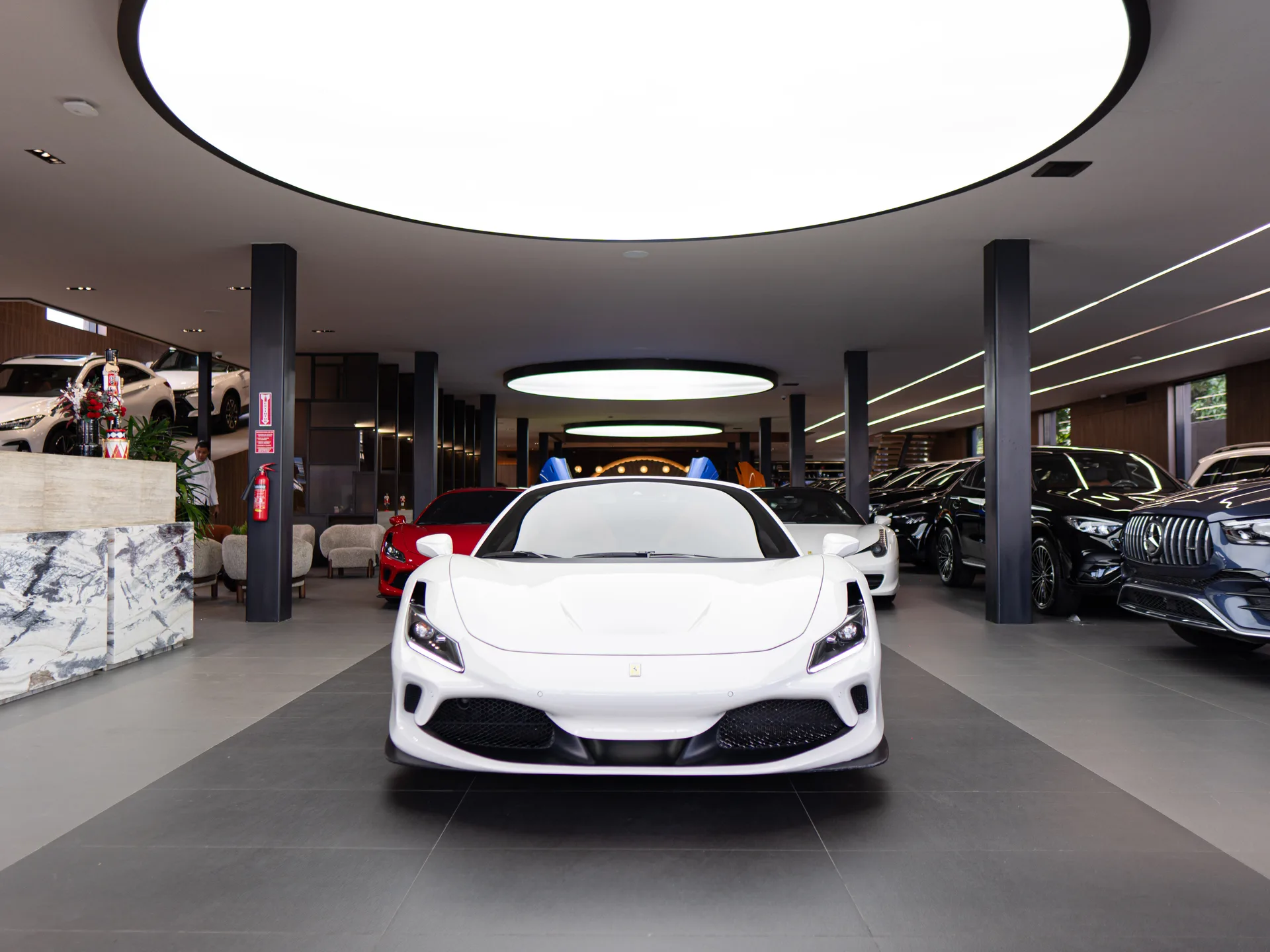 Ferrari F8 2022