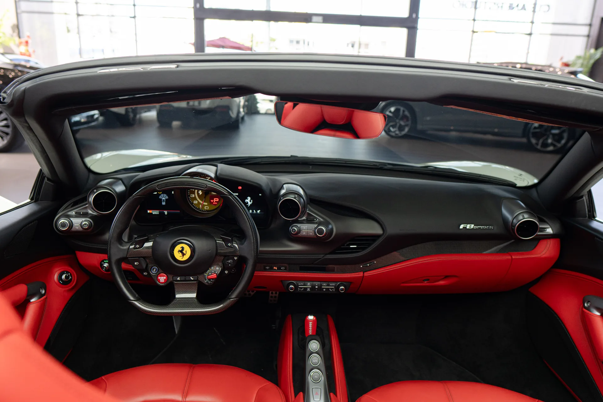 Ferrari F8 2022