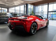Ferrari SF90 Stradale 2023