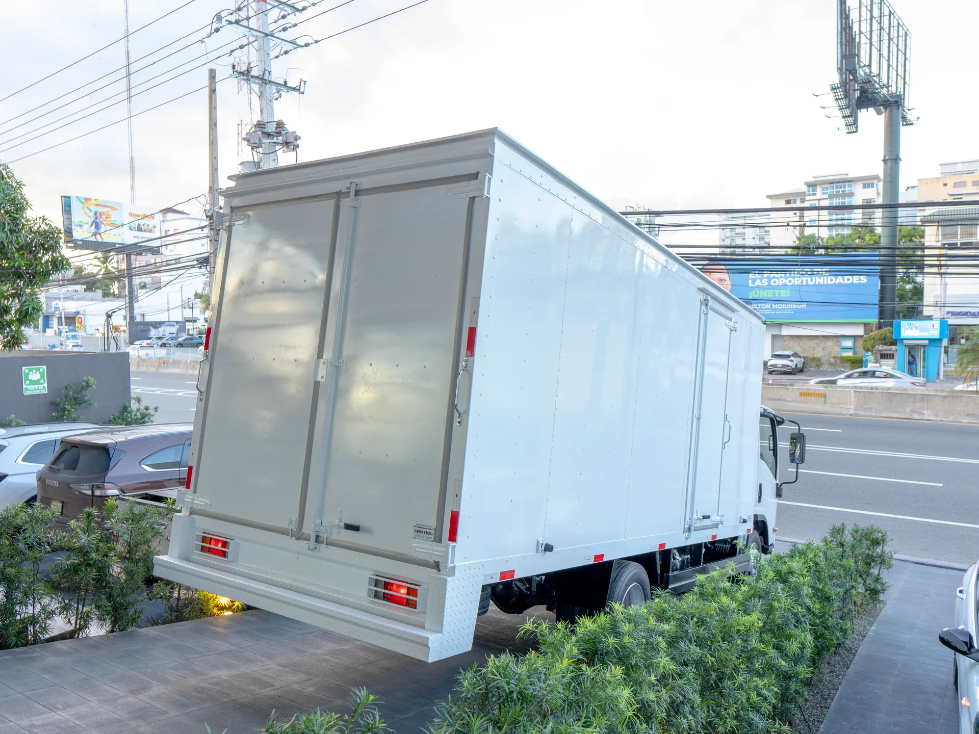 Isuzu Camion 2026