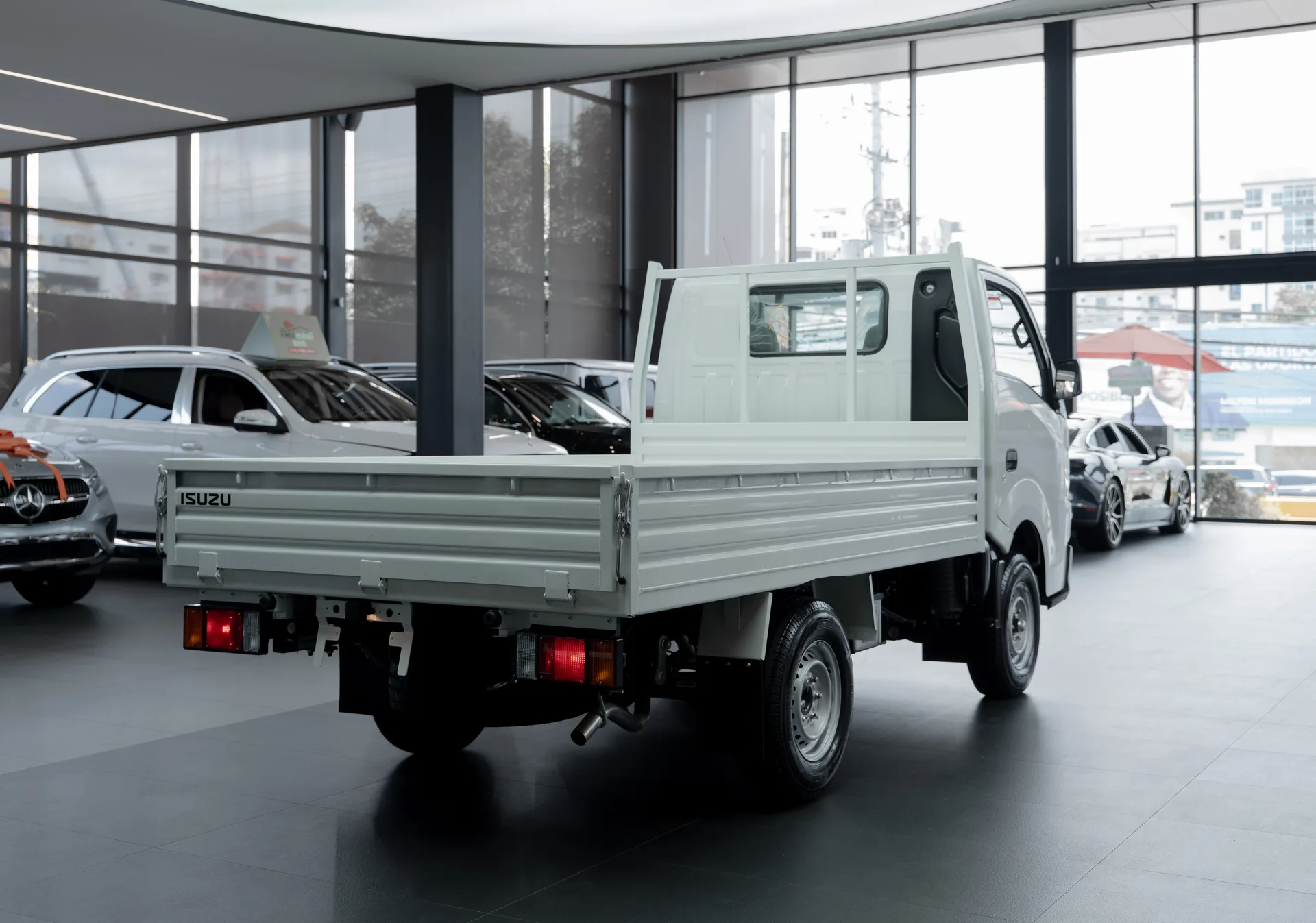 Isuzu Traviz 2027