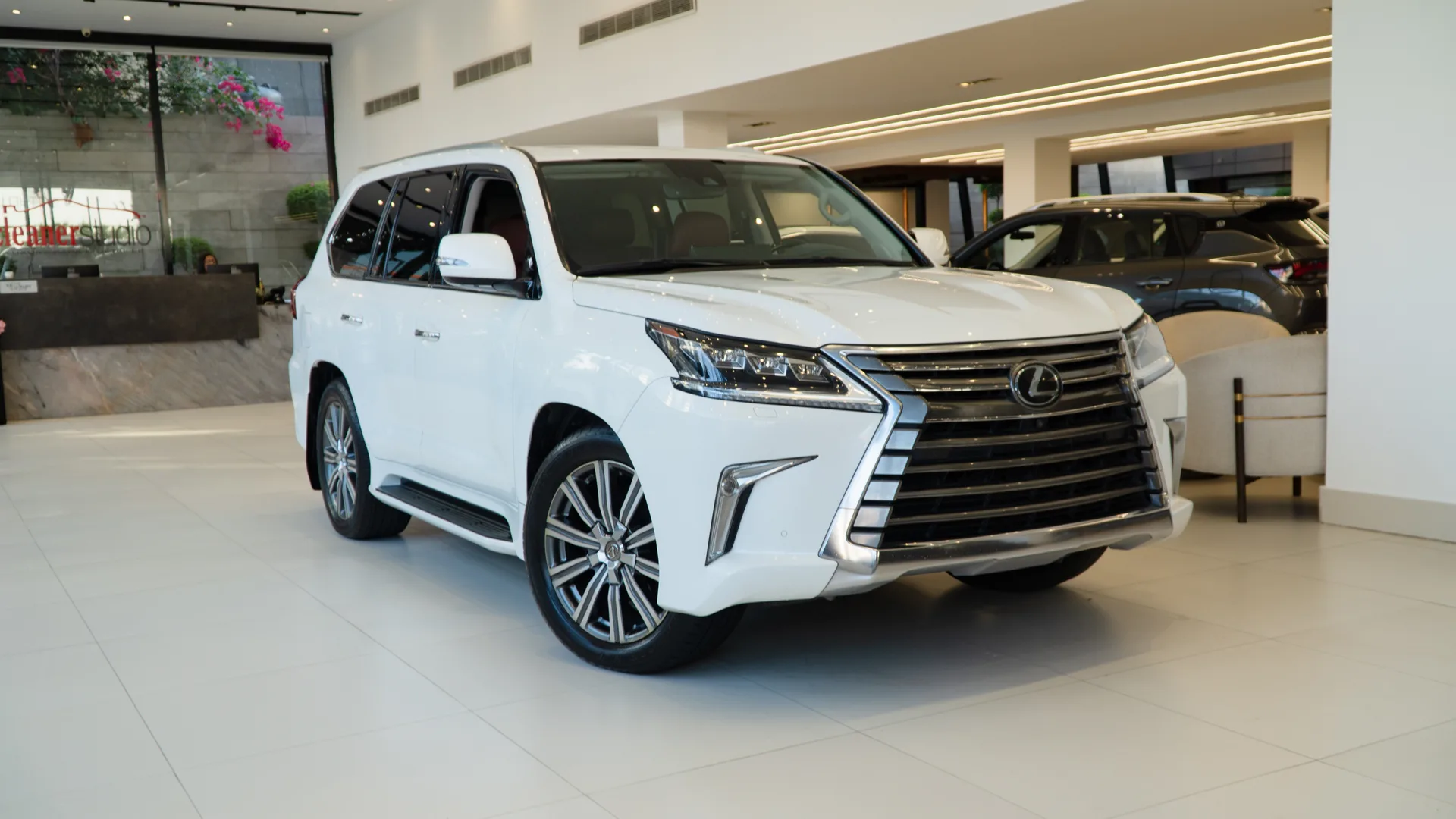 Lexus LX 2018