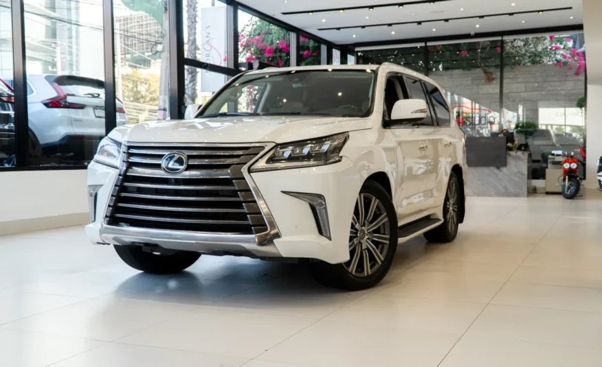 Lexus LX 2018