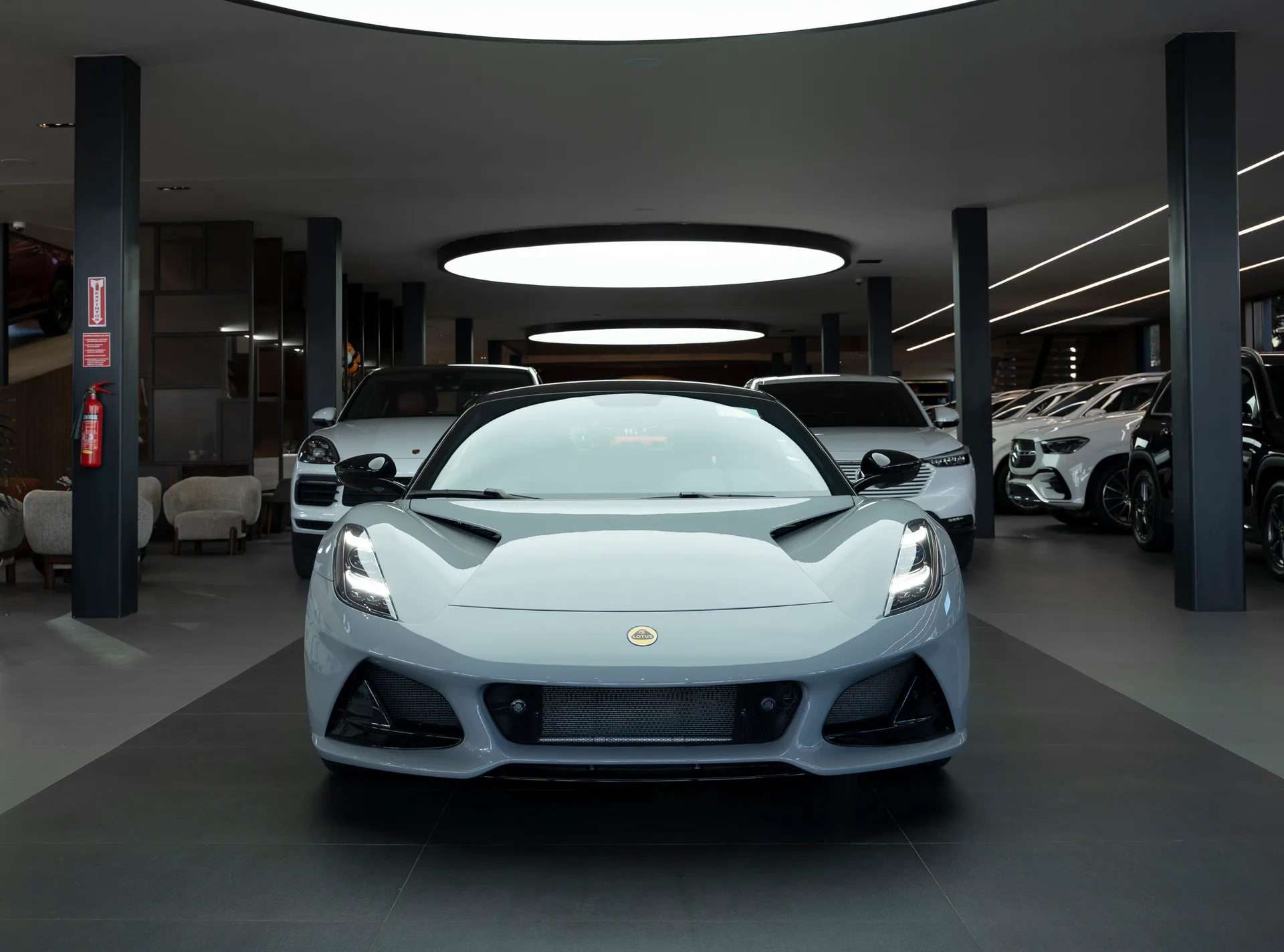 Lotus Emira 2025