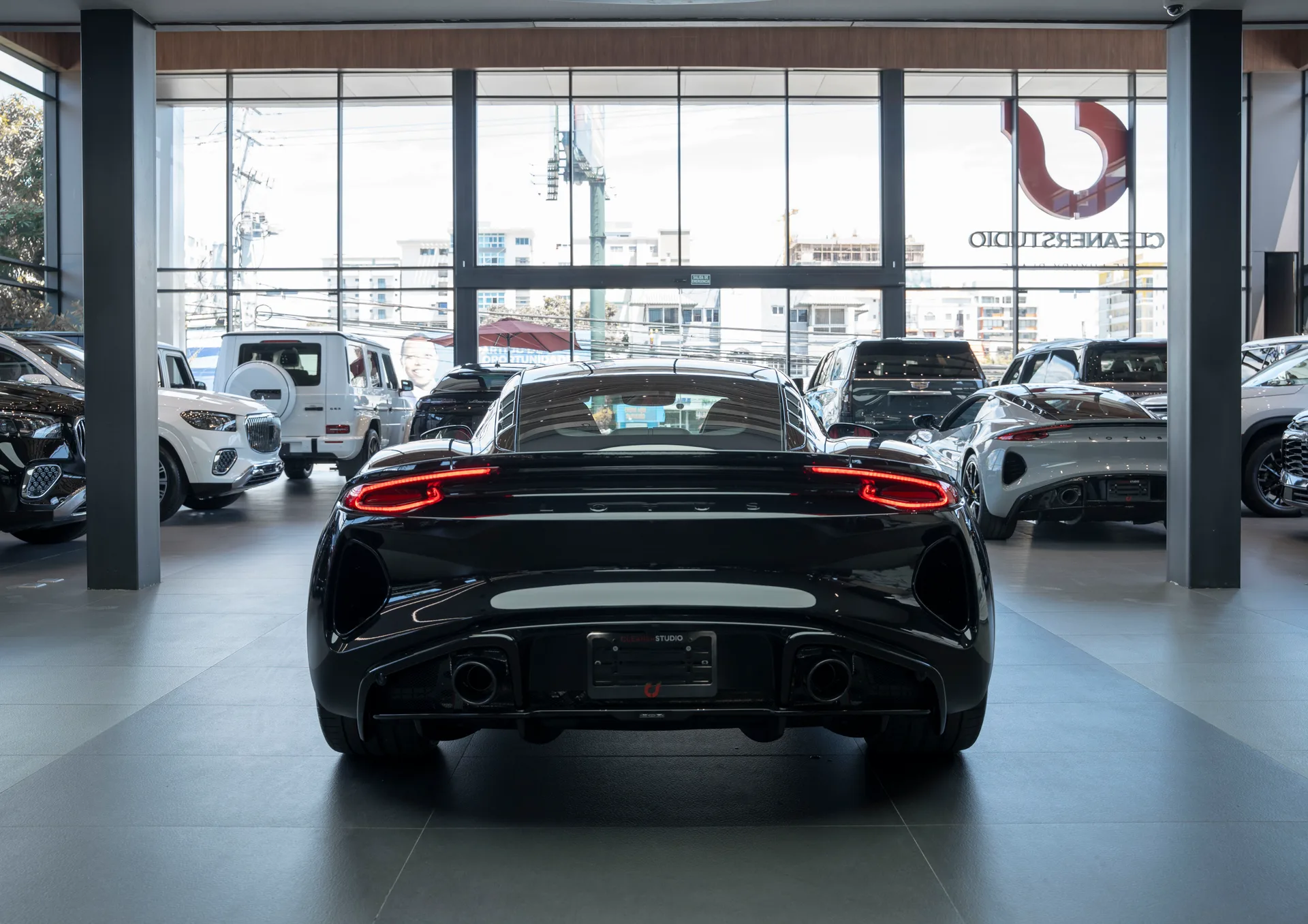 Lotus Emira 2025
