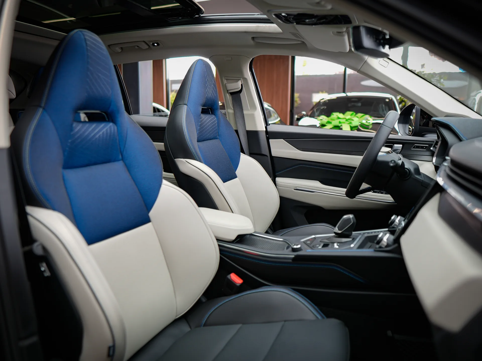 Lynk CO 01 2025
