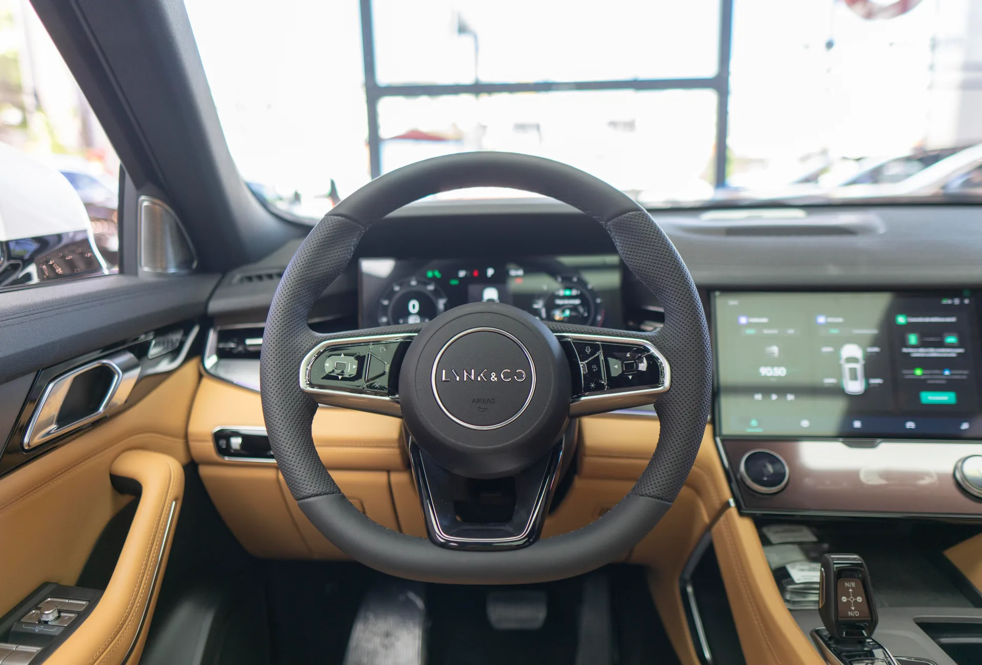 Lynk CO 09 2026