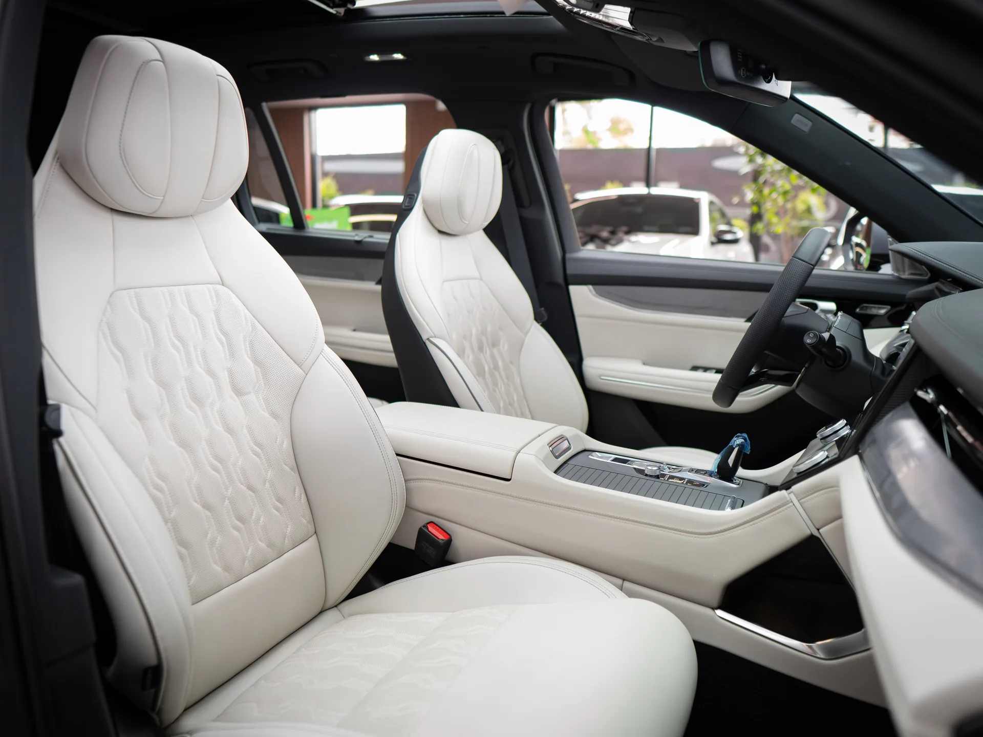 Lynk CO 09 2025