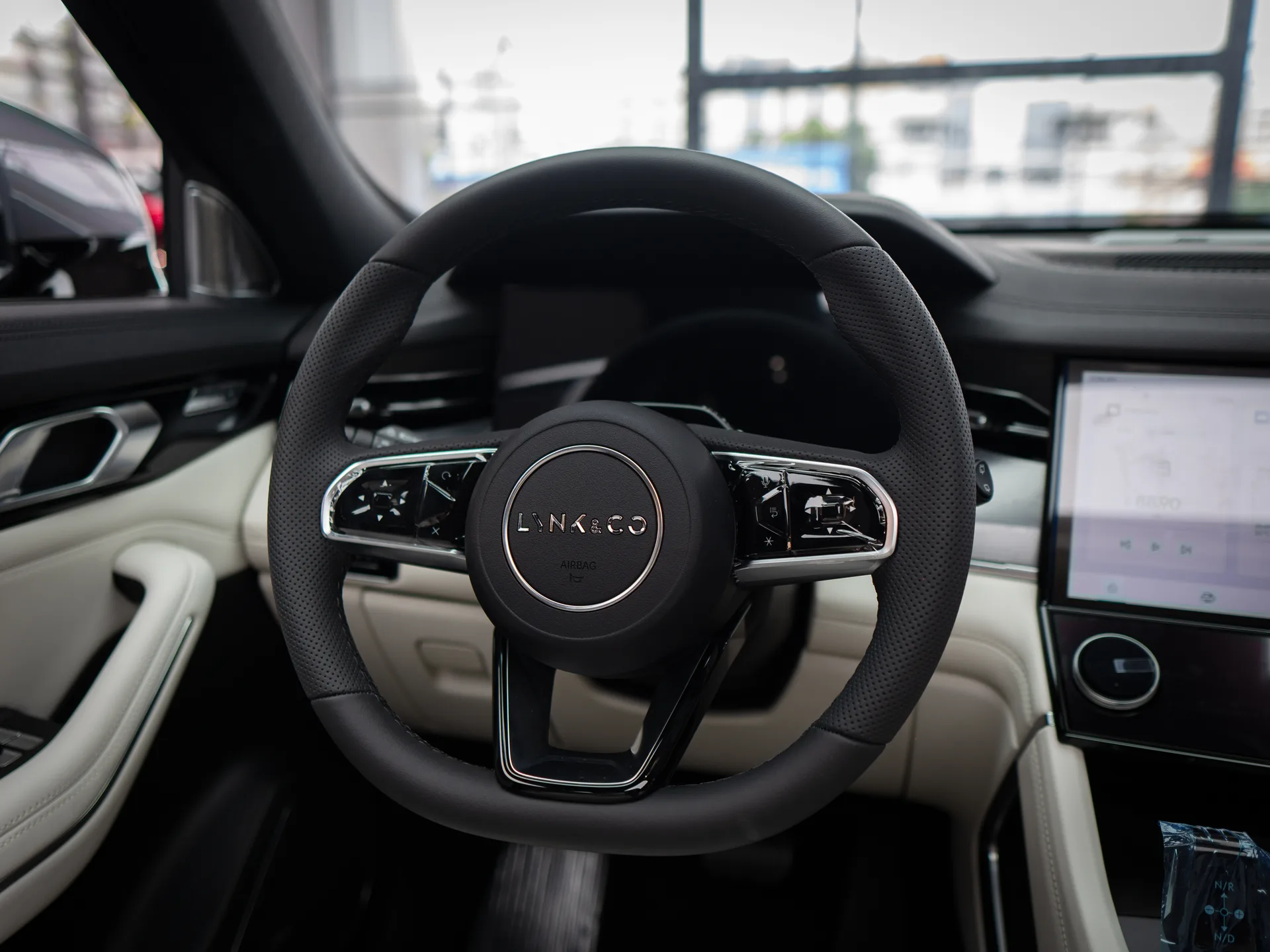 Lynk CO 09 2025