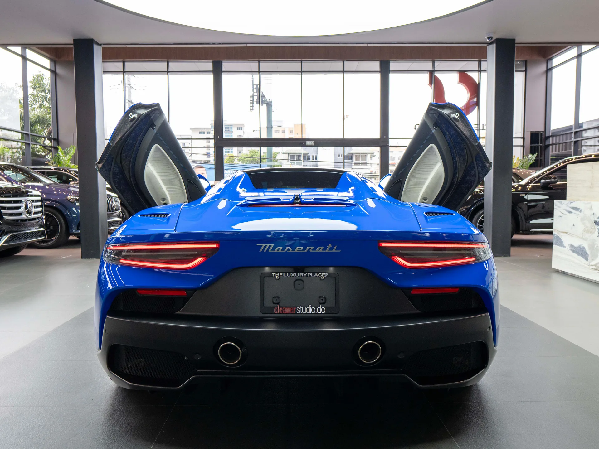 Maserati MC20 2023
