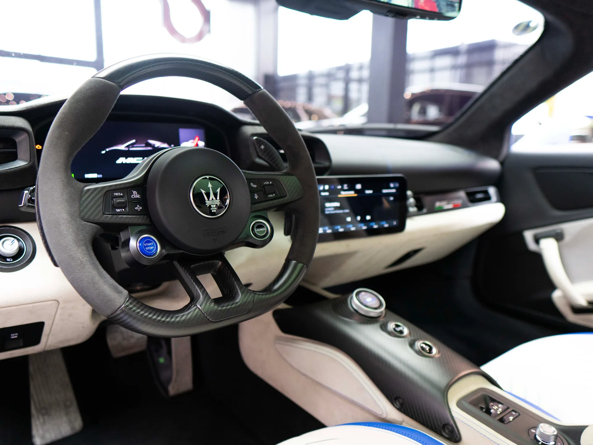 Maserati MC20 2023