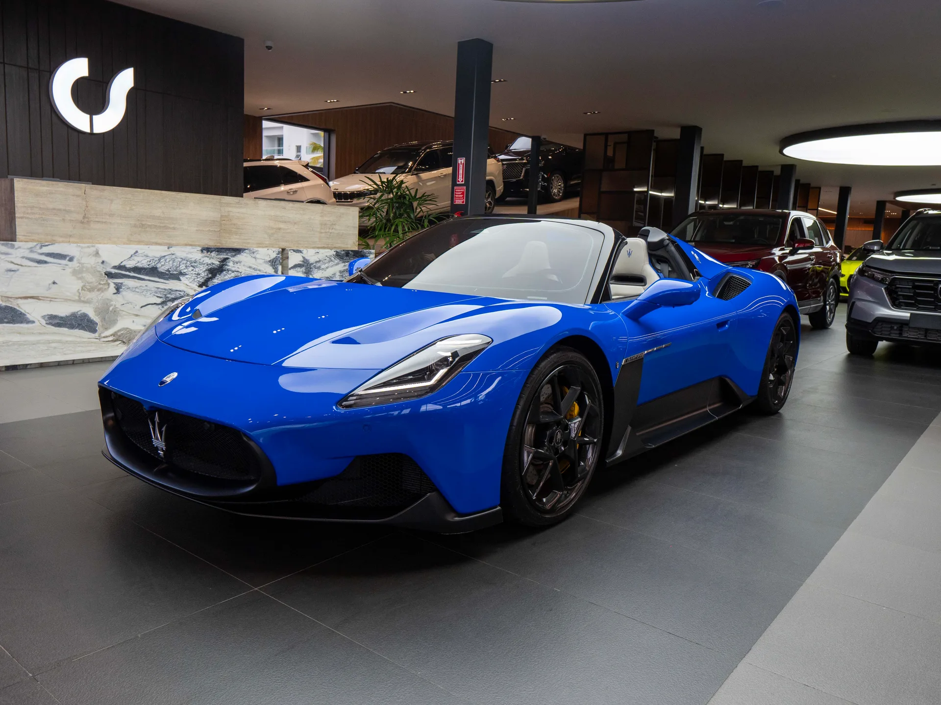Maserati MC20 2023
