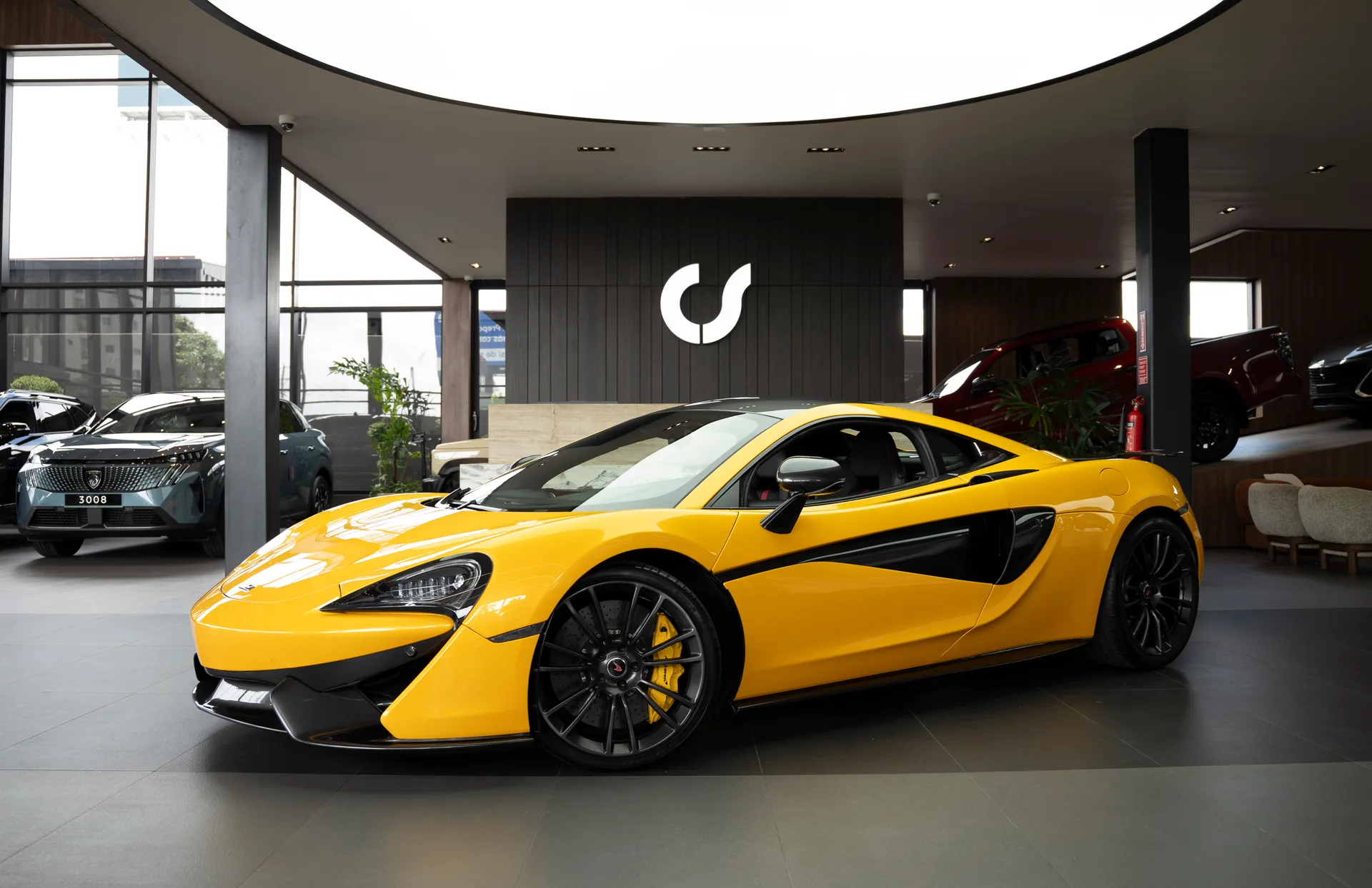 McLaren 570 2016