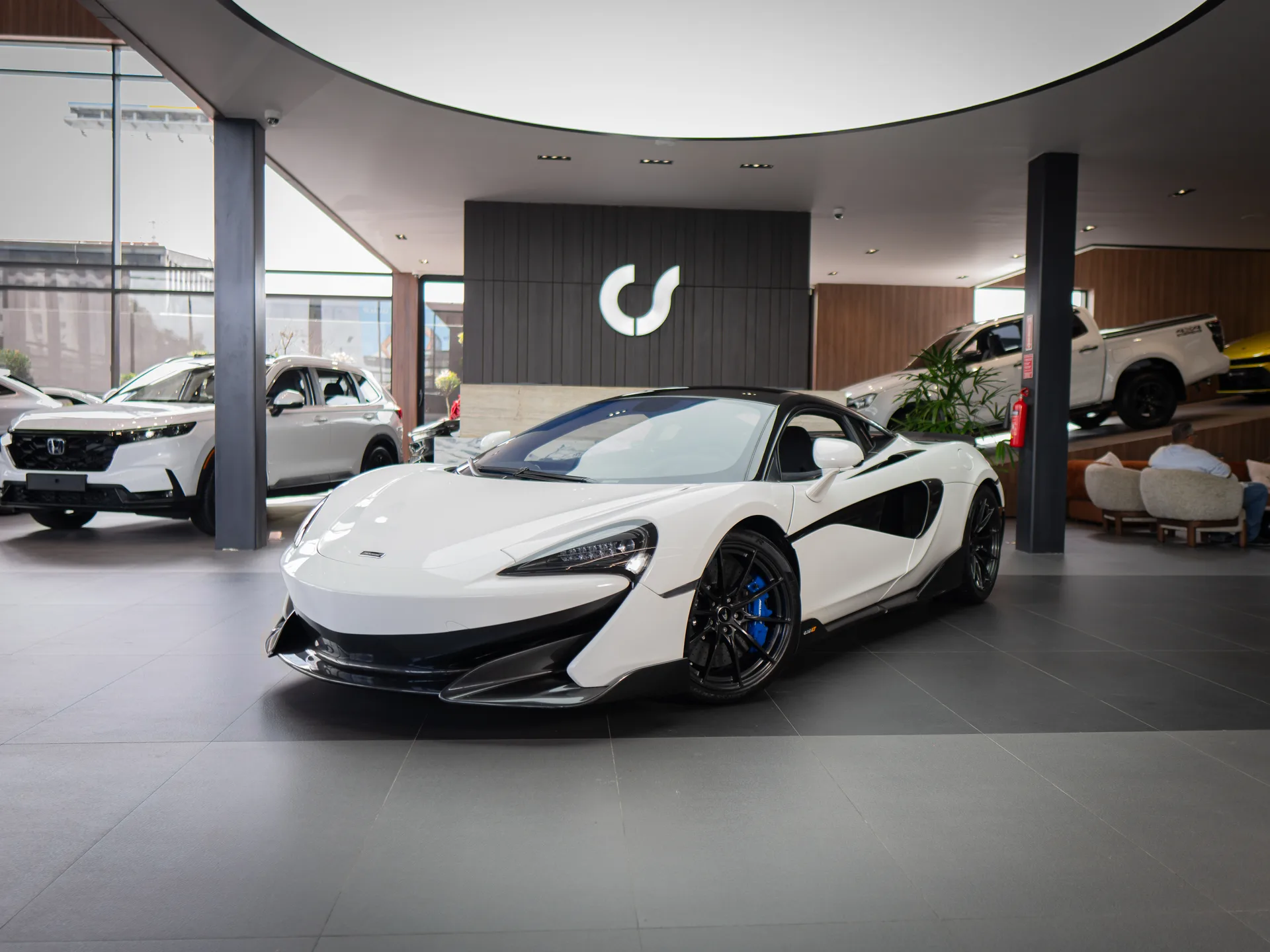 McLaren 600 2019
