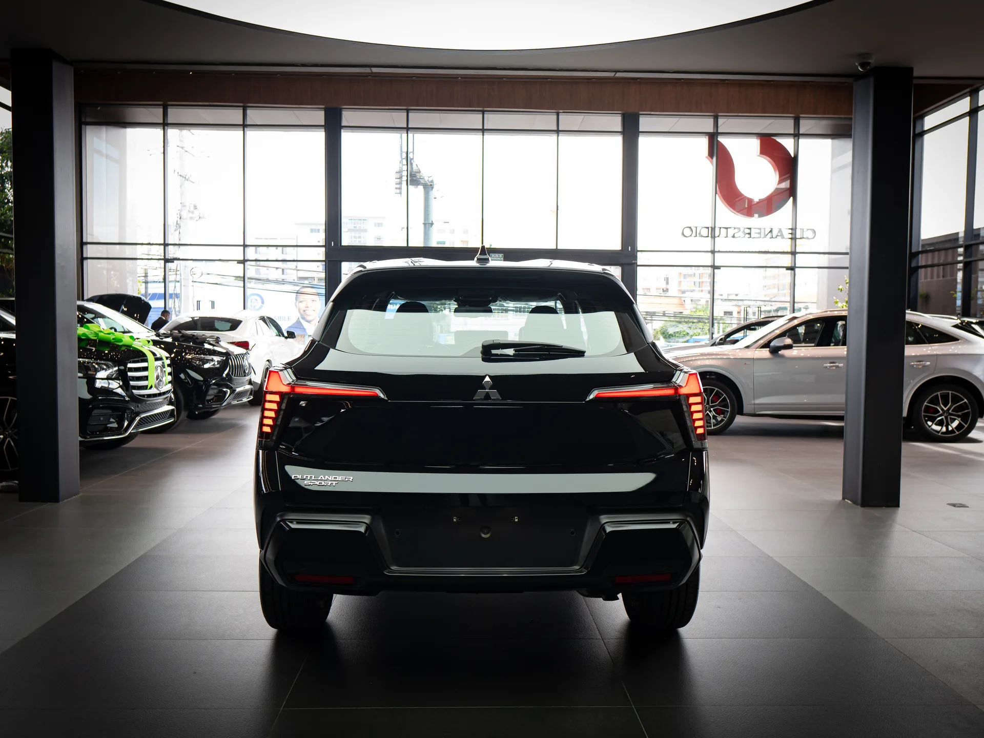 Mitsubishi Motors Outlander 2026