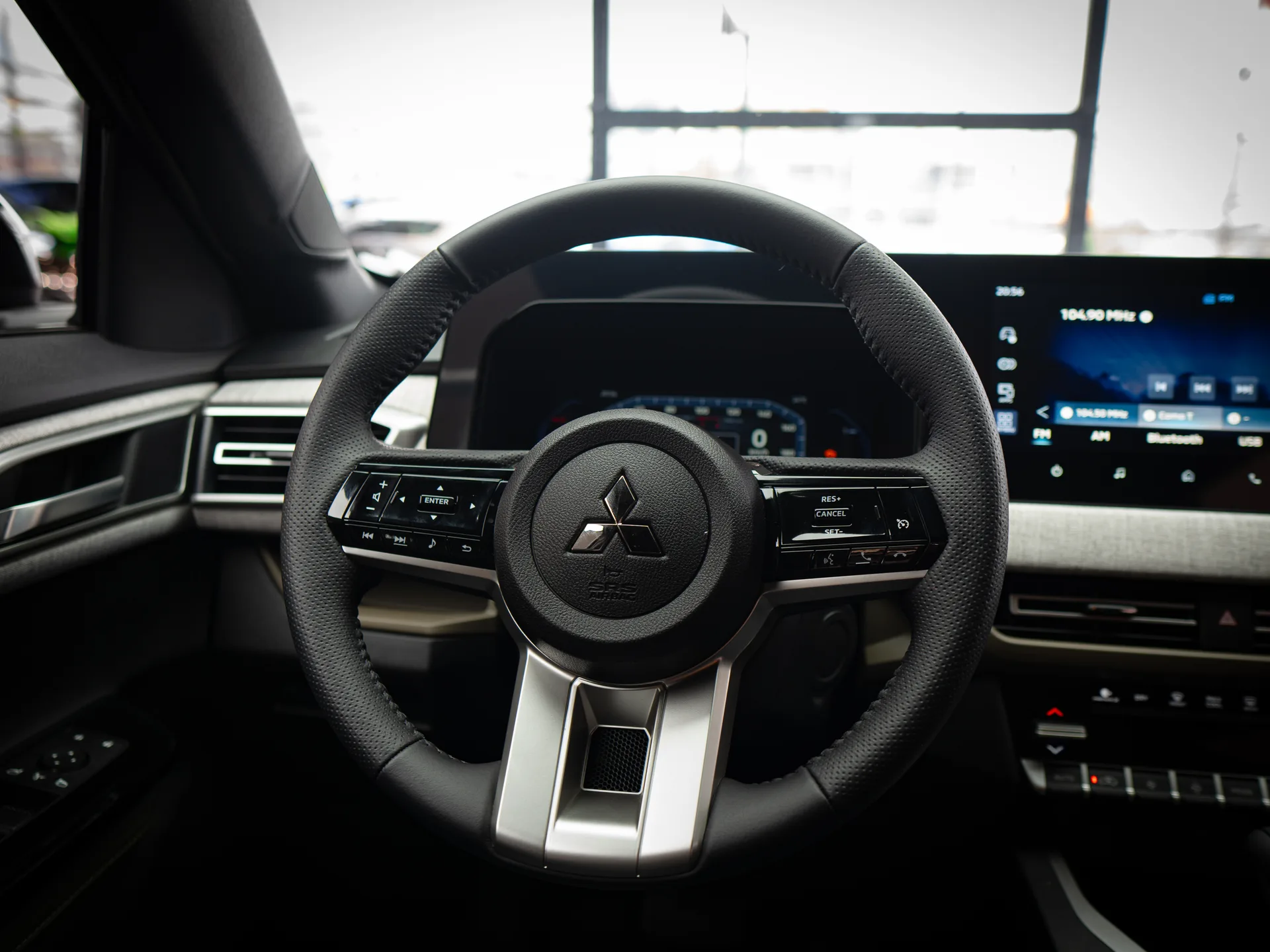 Mitsubishi Motors Outlander 2026