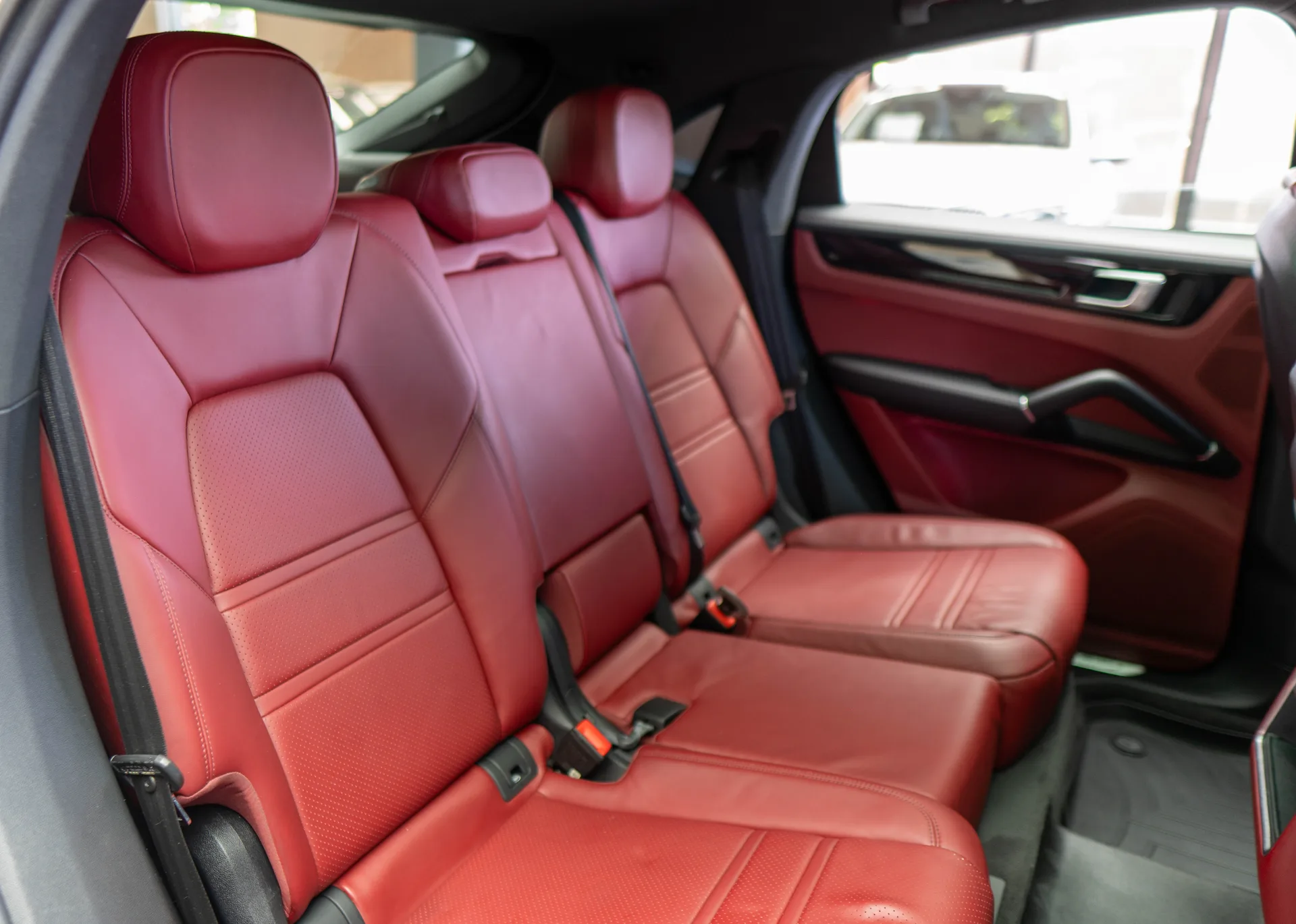 Porsche Cayenne 2022