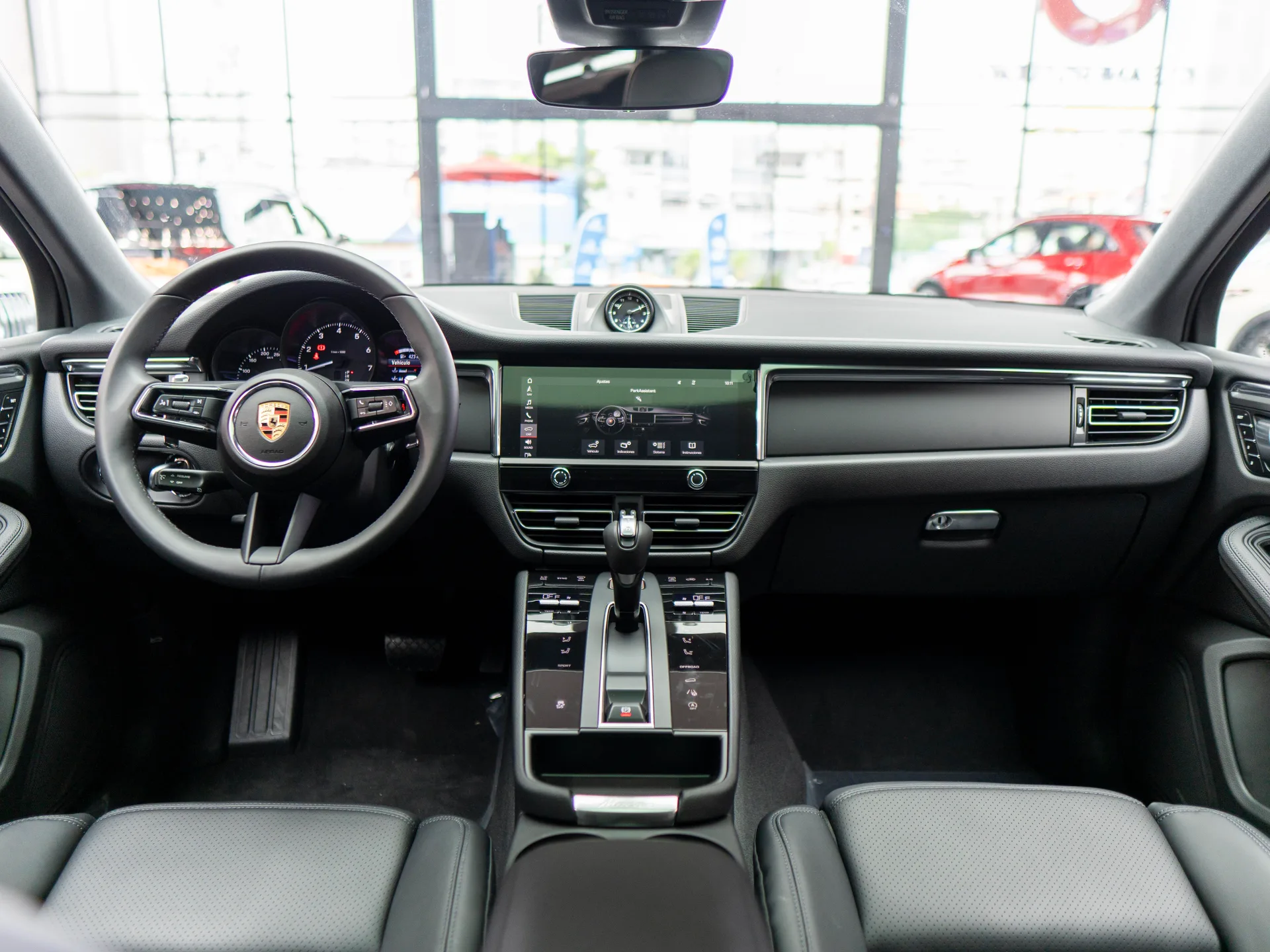 Porsche Macan 2025