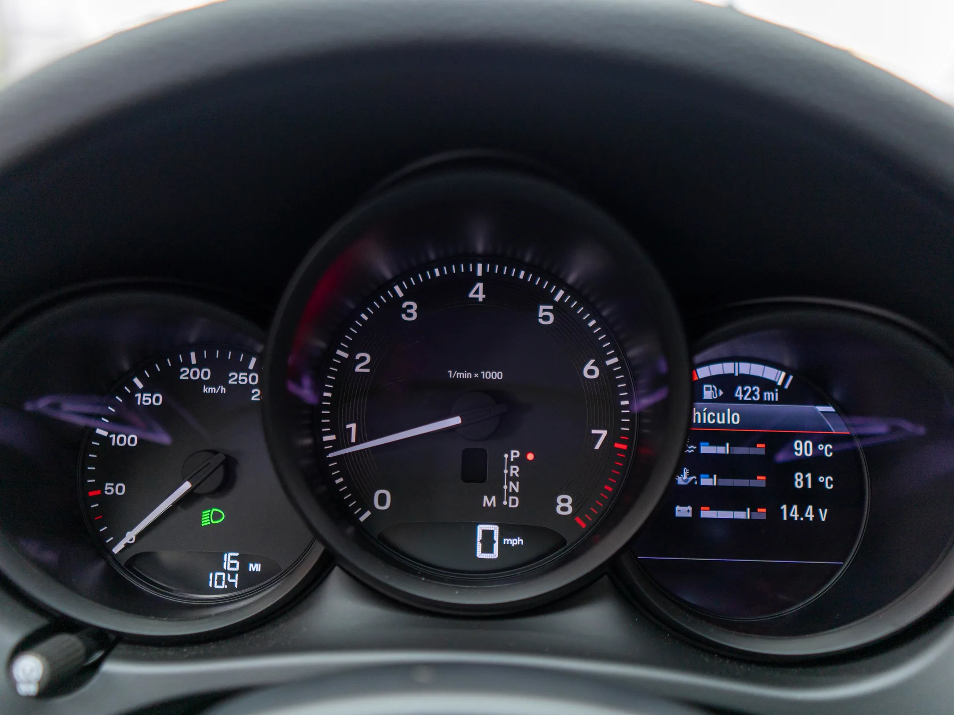 Porsche Macan 2025