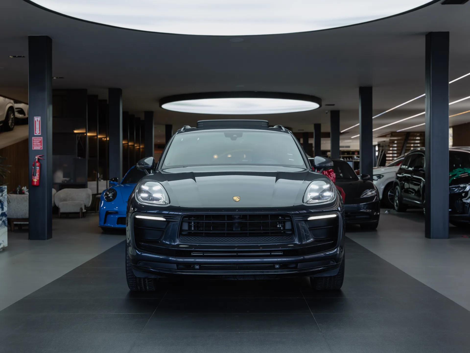 Porsche Macan 2025