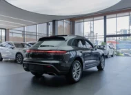 Porsche Macan 2025