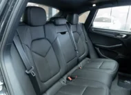 Porsche Macan 2025