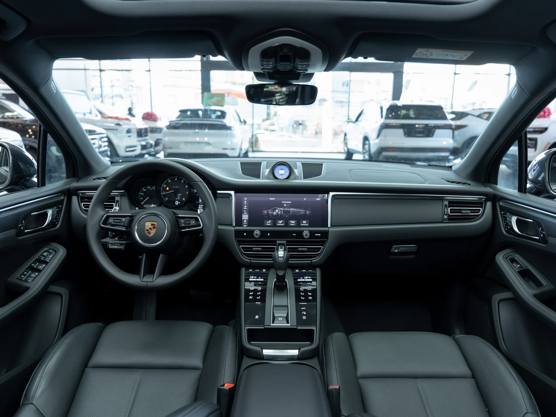 Porsche Macan 2025