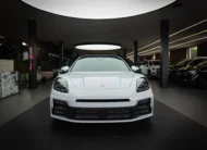 Porsche Panamera 2025