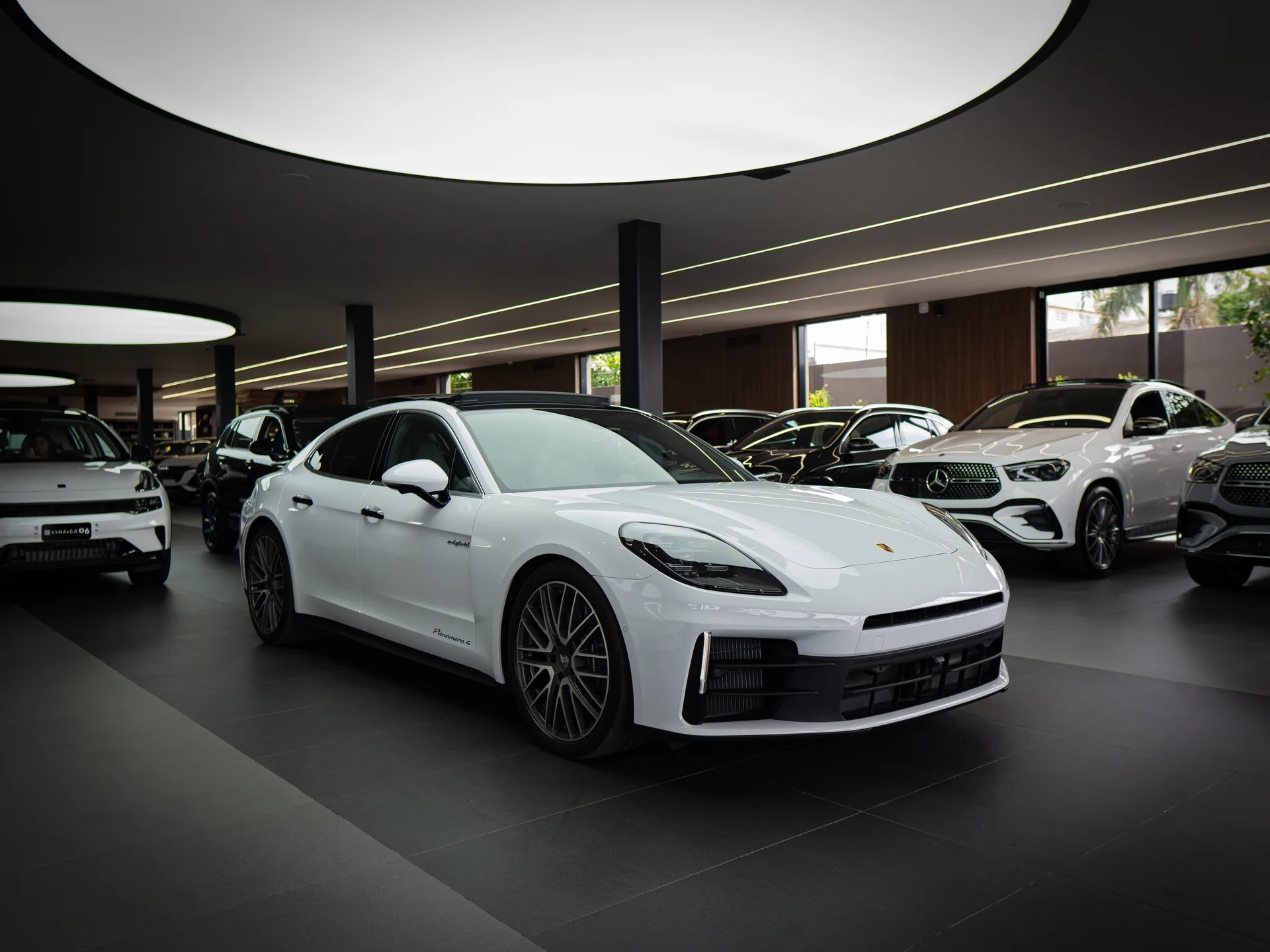 Porsche Panamera 2025