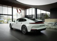 Porsche Panamera 2025